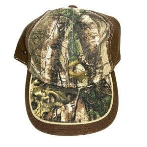 RealTree Platinum Series Ball cap Camo / Mossy Oak Velcro closure for great fit